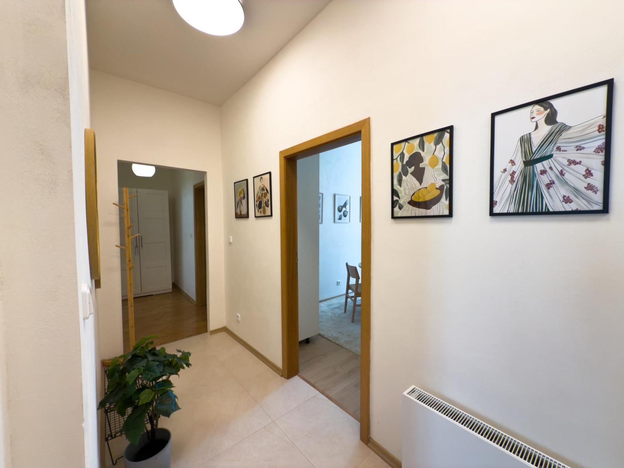 Appartamento 100m2 Wenceslas Comfort, 3bdr With Netflix